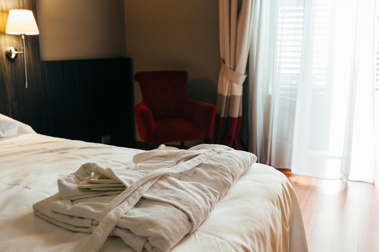 Superior Double or Twin Room,757868854:JPEG